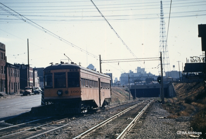IT 100 near the entrance to the St. Louis subway in August 1952. (Photographer unknown - CERA Archives)